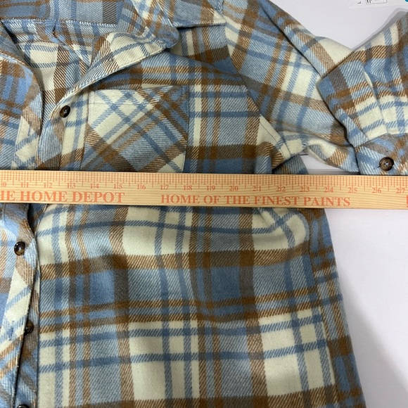 White Fox Boutique blue and brown flannel plaid shacket small/medium - Picture 8 of 10